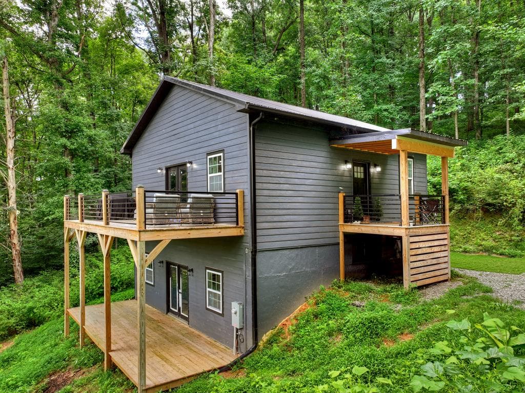 2086 Burnt Mountain Road, Ellijay GA 30536 - Photo