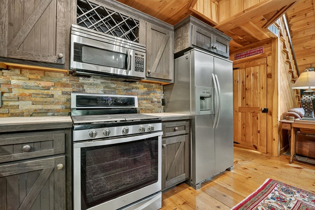 160 Adams Circle, Mineral Bluff GA 30559 - Photo