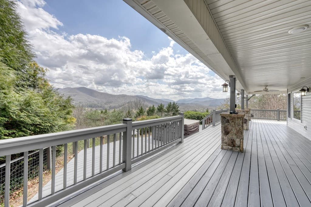 3023 Bear Lane, Hiawassee GA 30546 - Photo