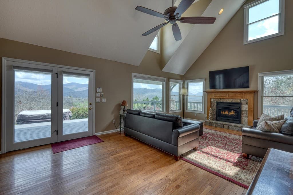 3023 Bear Lane, Hiawassee GA 30546 - Photo