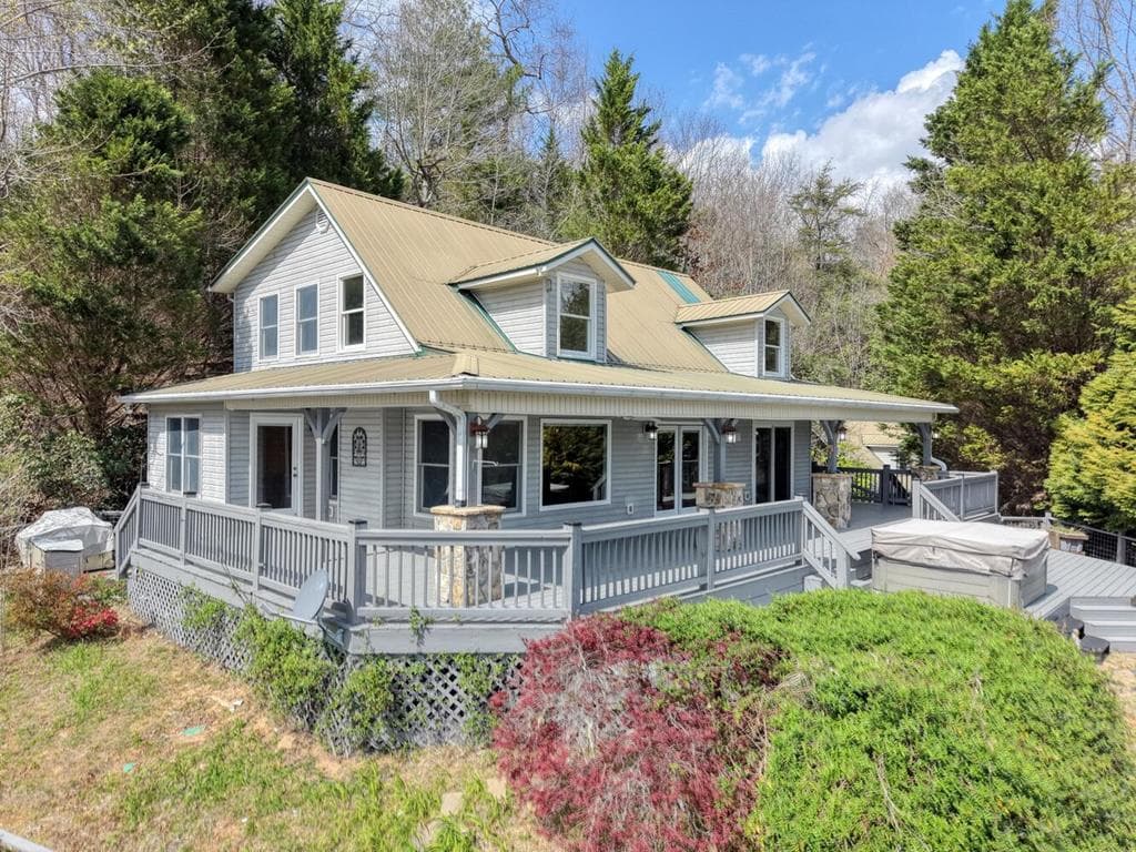 3023 Bear Lane, Hiawassee GA 30546 - Primary photo