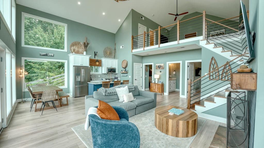 890 Hickory Drive, Mineral Bluff GA 30559 - Photo