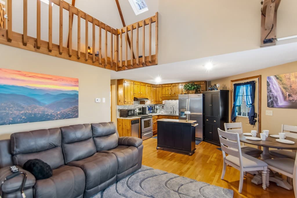 102 Mizzen Court, Ellijay GA 30540 - Photo