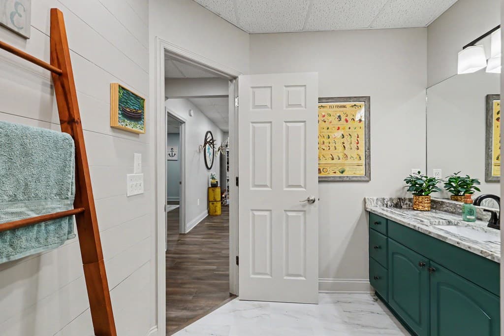 209B N Berrong Street, Hiawassee GA 30546 - Photo