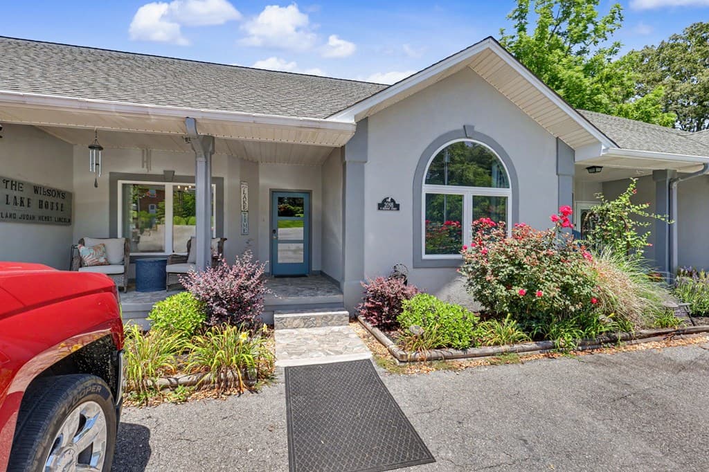 209B N Berrong Street, Hiawassee GA 30546 - Photo
