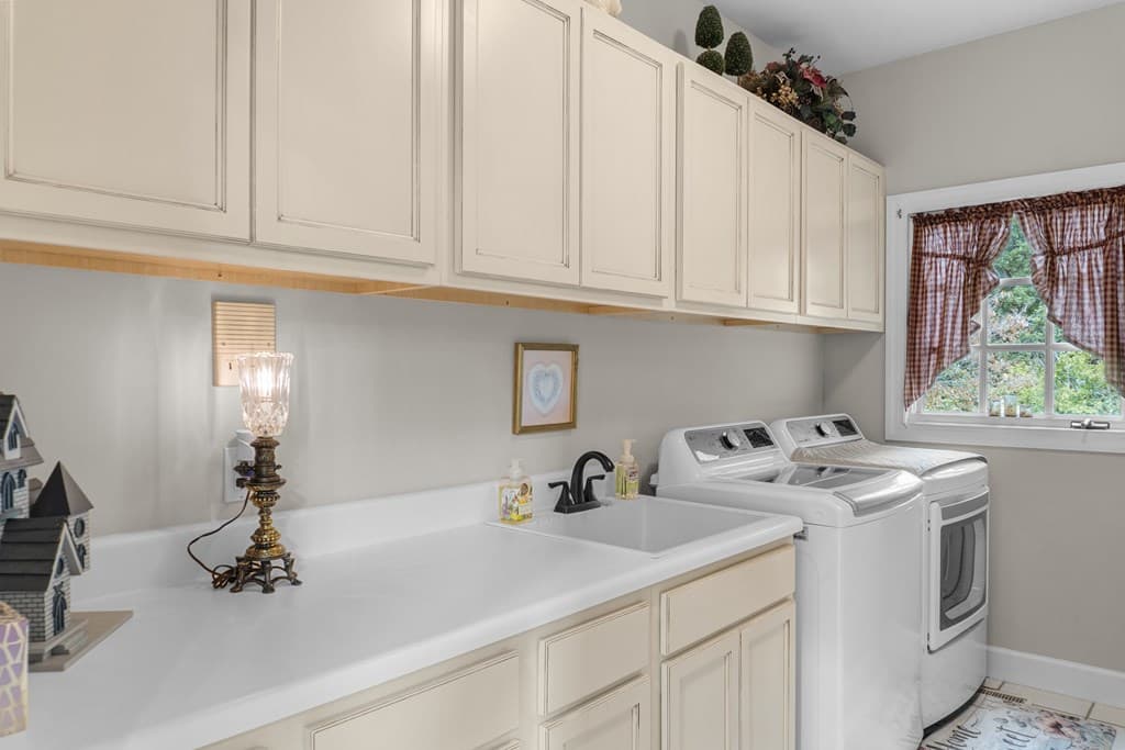 94 Patton Hill Road, Franklin NC 28734 - Photo