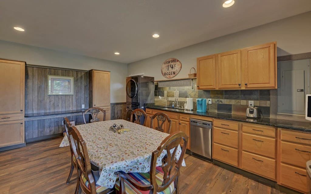 280 Cherokee Court, Ellijay GA 30540 - Photo