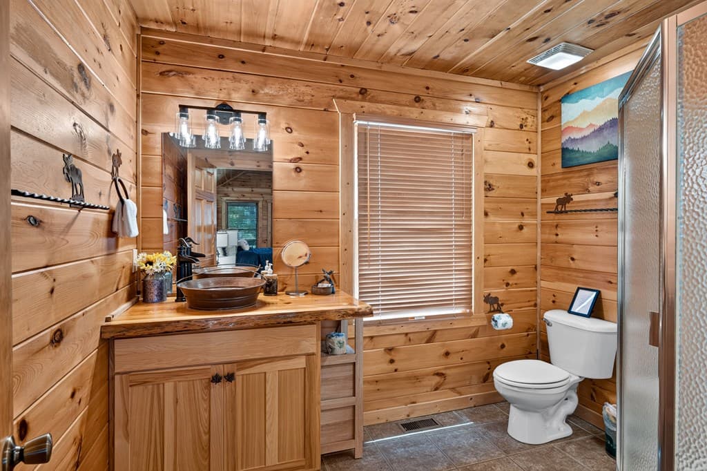 573 Weaver Creek Way, Blue Ridge GA 30513 - Photo