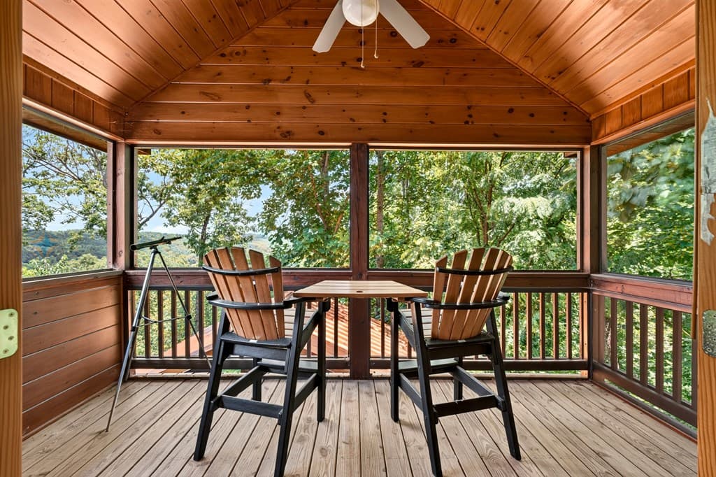573 Weaver Creek Way, Blue Ridge GA 30513 - Photo