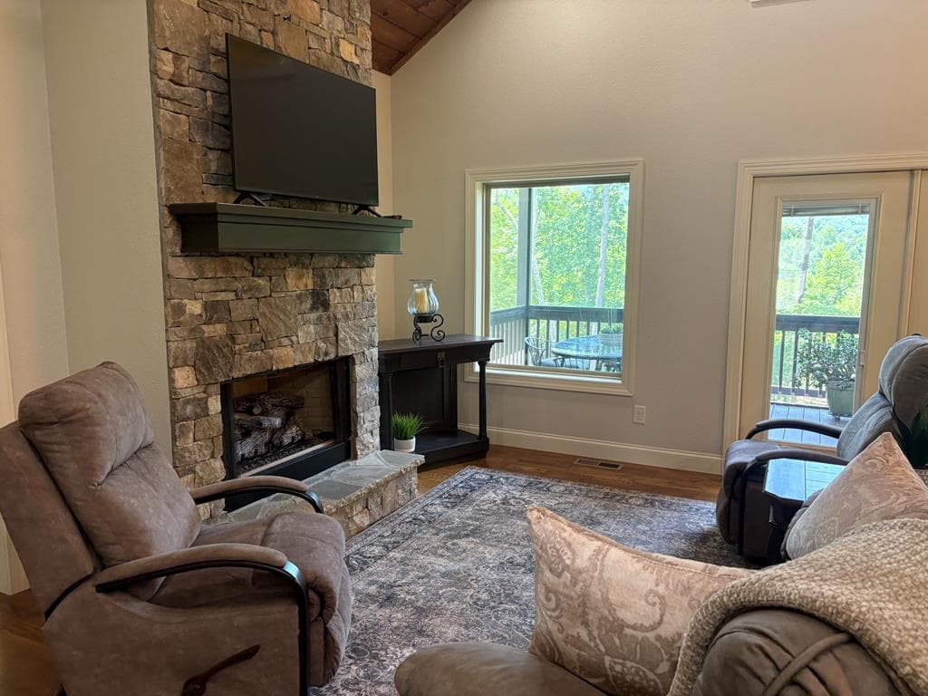 2068 Gallatin Road, Young Harris GA 30582 - Photo