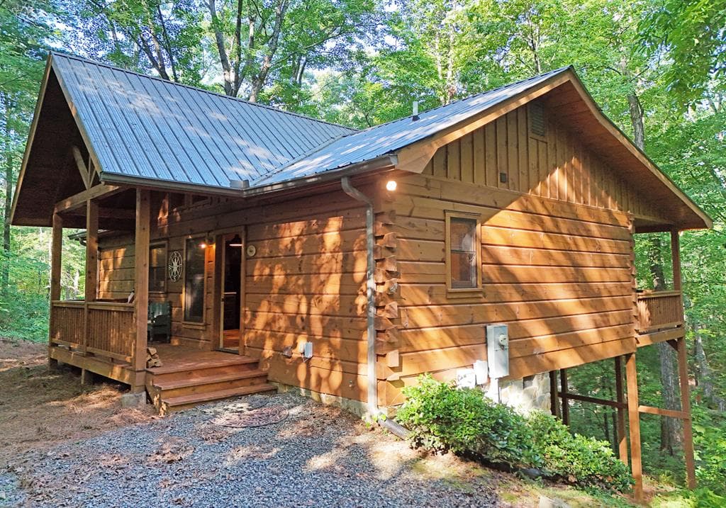 260 Jason Martin Circle, Blue Ridge GA 30513 - Primary photo