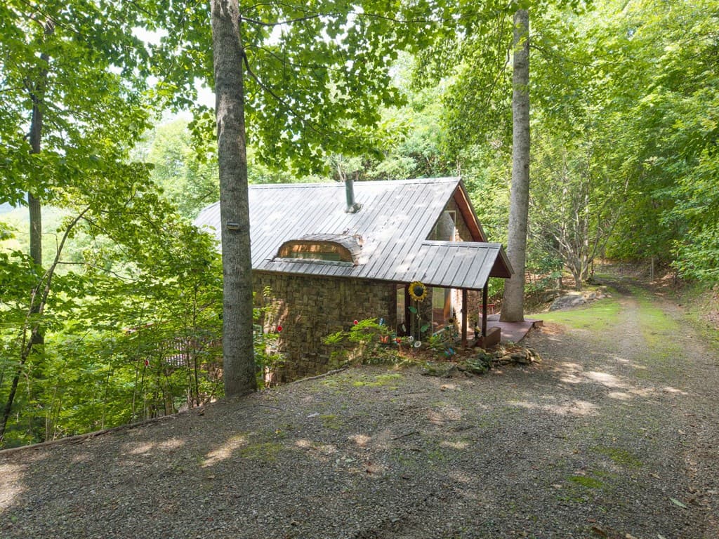 221 Wilson Lane, Blairsville GA 30512 - Photo
