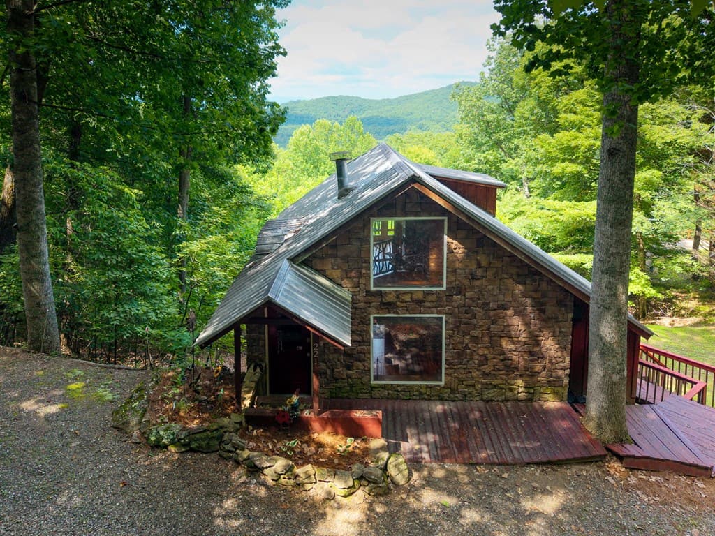 221 Wilson Lane, Blairsville GA 30512 - Photo