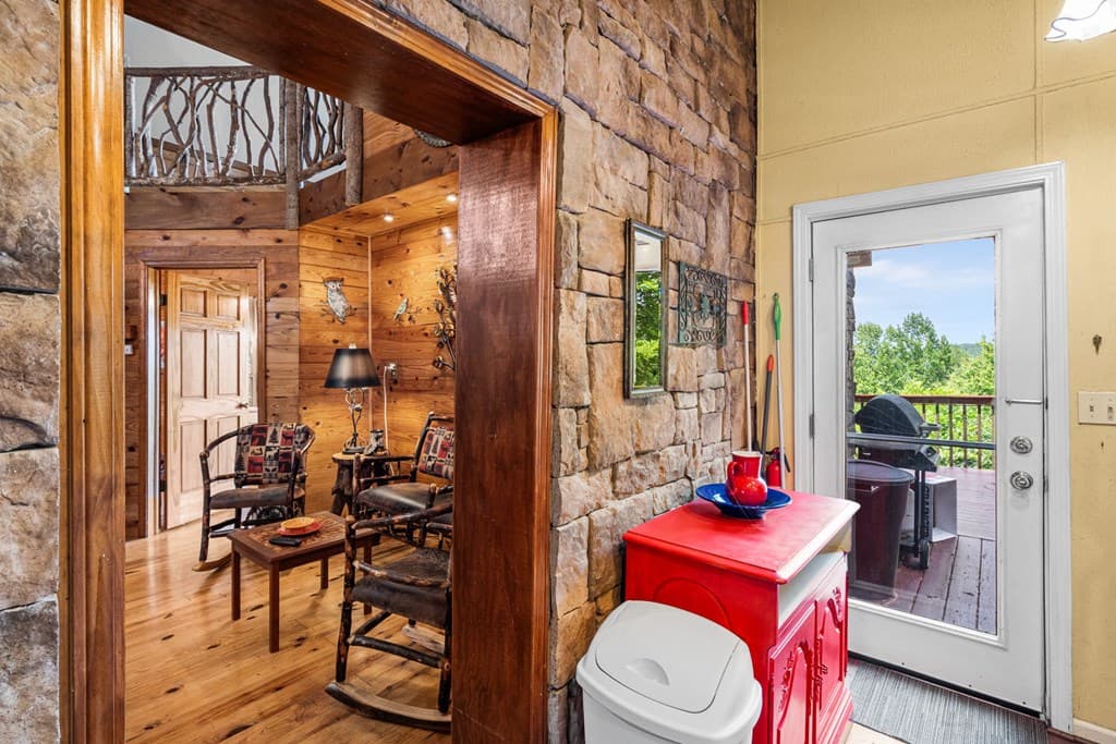 221 Wilson Lane, Blairsville GA 30512 - Photo