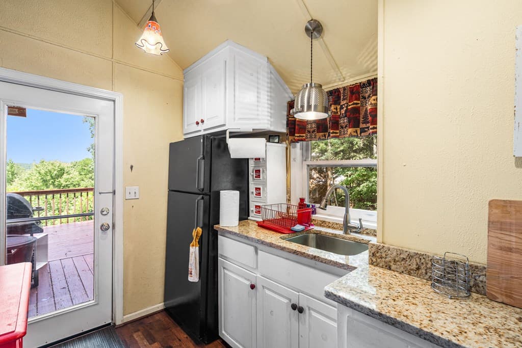 221 Wilson Lane, Blairsville GA 30512 - Photo