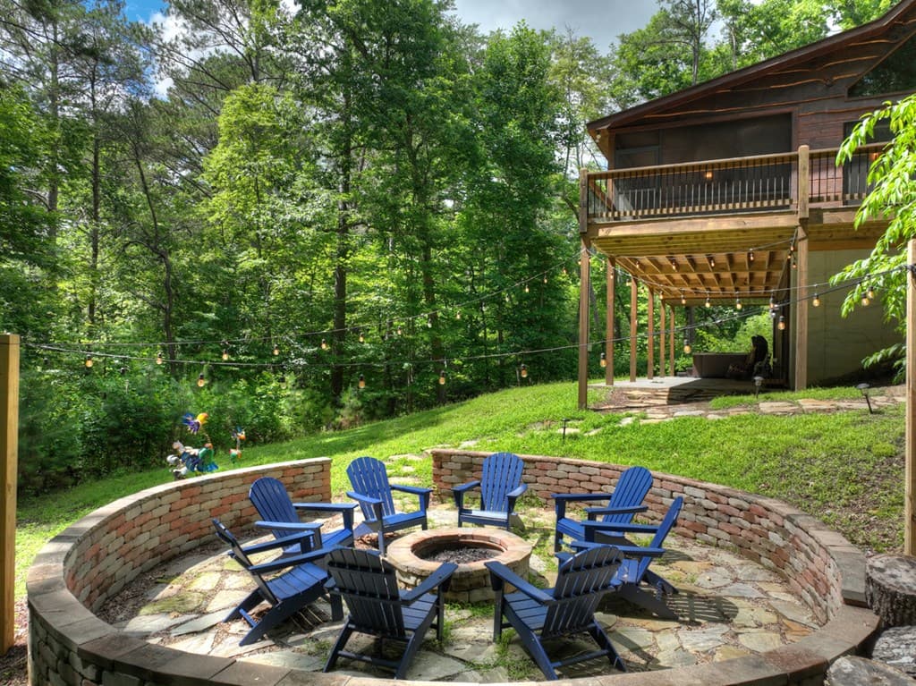 200 Forest View Lane, Mineral Bluff GA 30559 - Photo