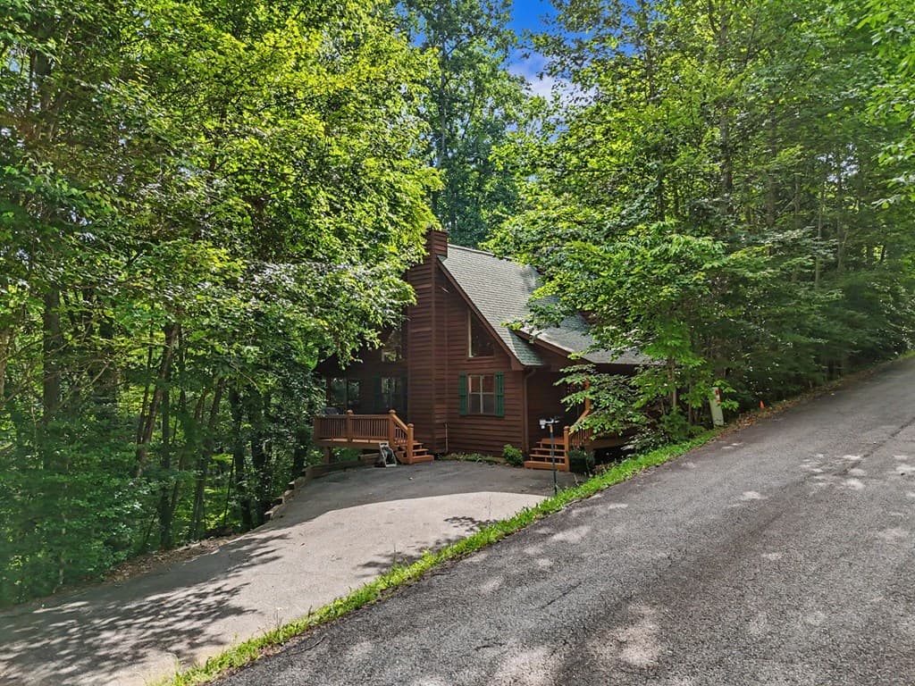 1411 Bradley Road, Blairsville GA 30512 - Photo