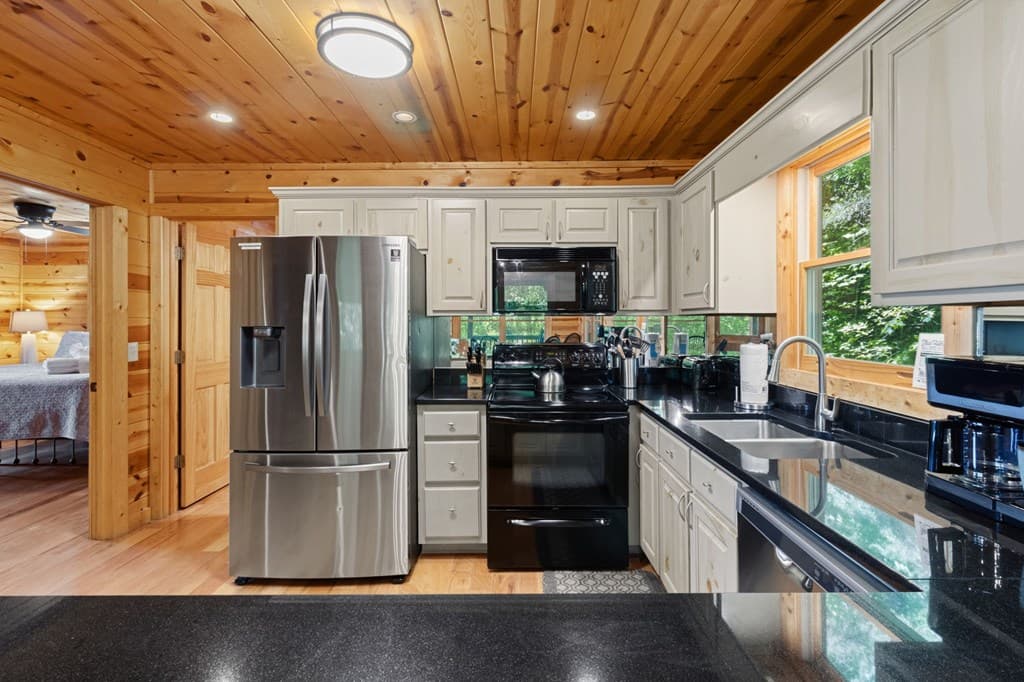 161 Huntington Way, Blue Ridge GA 30513 - Photo