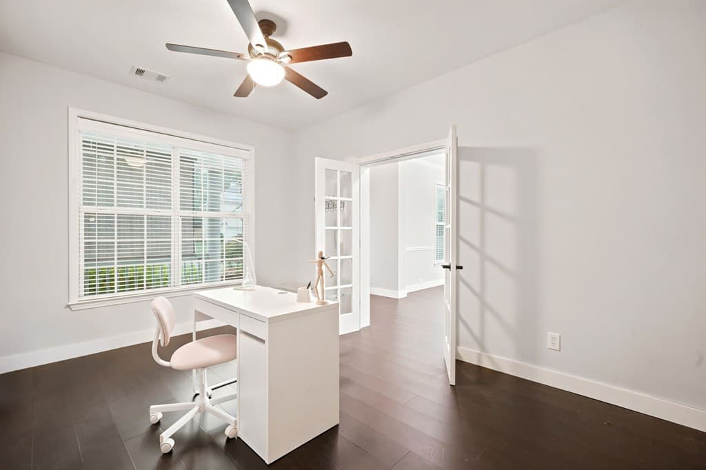 225 Brookview Place, Woodstock GA 30188 - Photo