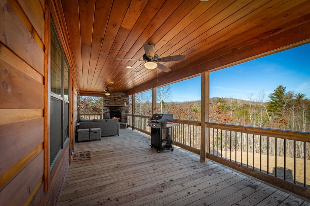 242 Whisperwood Trail, Mineral Bluff GA 30559 - Photo