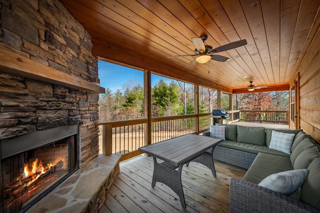 242 Whisperwood Trail, Mineral Bluff GA 30559 - Photo