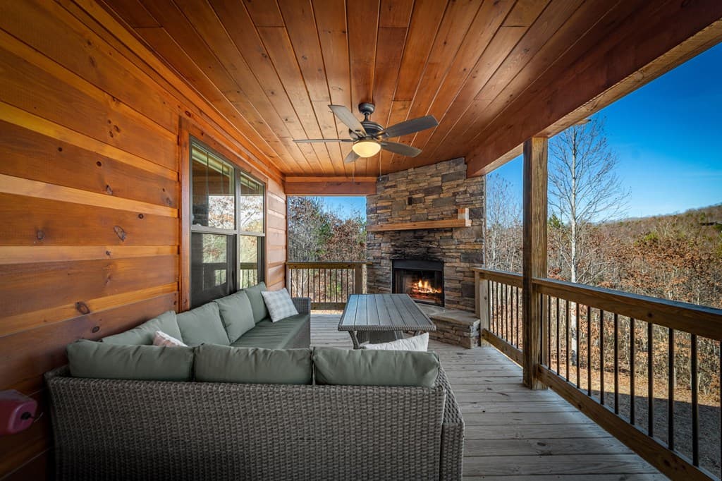242 Whisperwood Trail, Mineral Bluff GA 30559 - Photo
