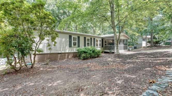 790 Lakeside Drive, Blairsville GA 30512 - Photo