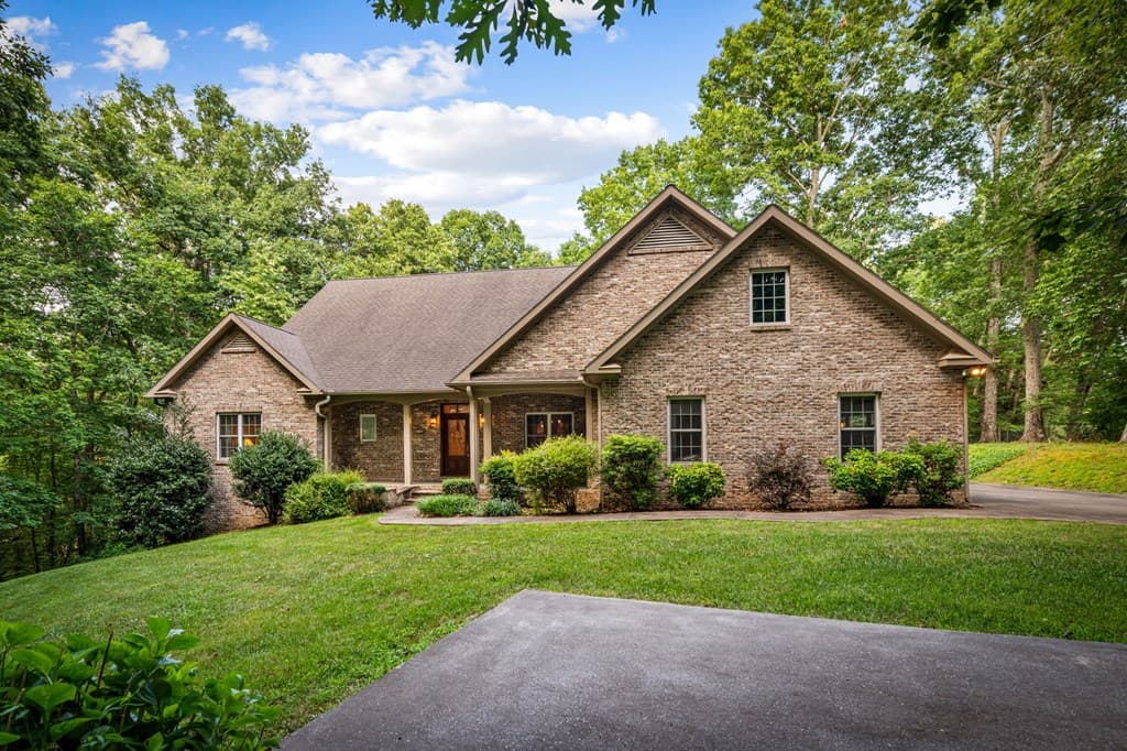541 Davis Road, Blue Ridge GA 30513 - Photo