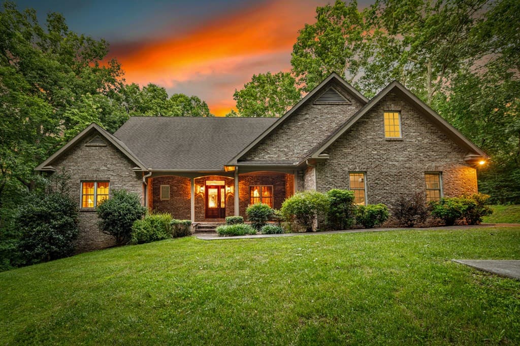 541 Davis Road, Blue Ridge GA 30513 - Photo