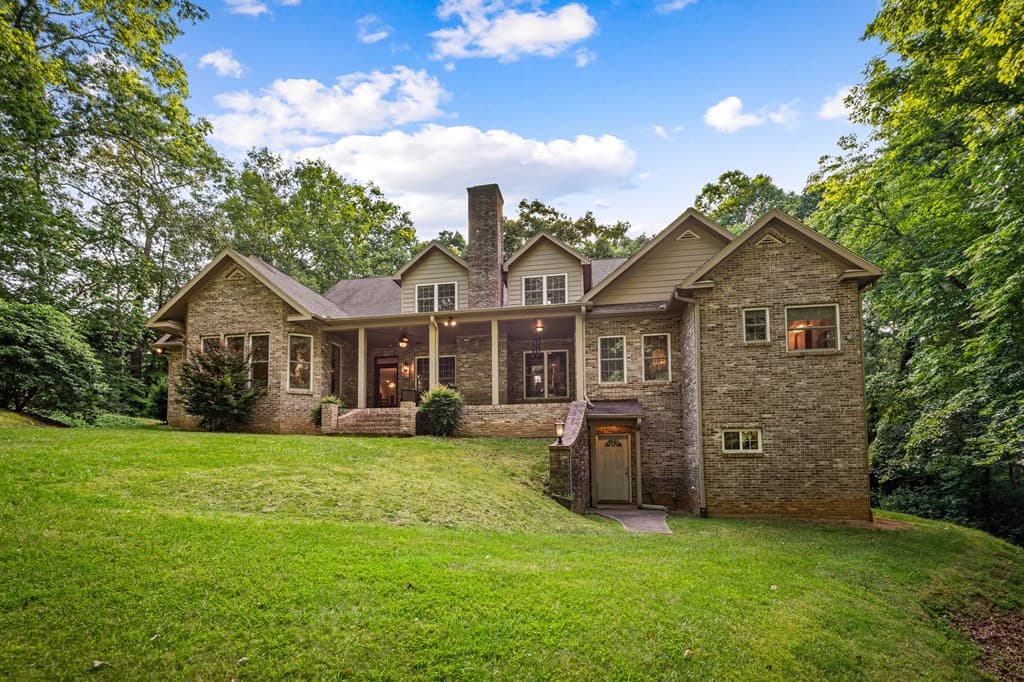 541 Davis Road, Blue Ridge GA 30513 - Photo