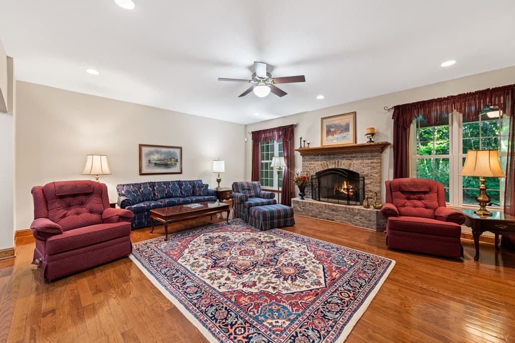 541 Davis Road, Blue Ridge GA 30513 - Photo