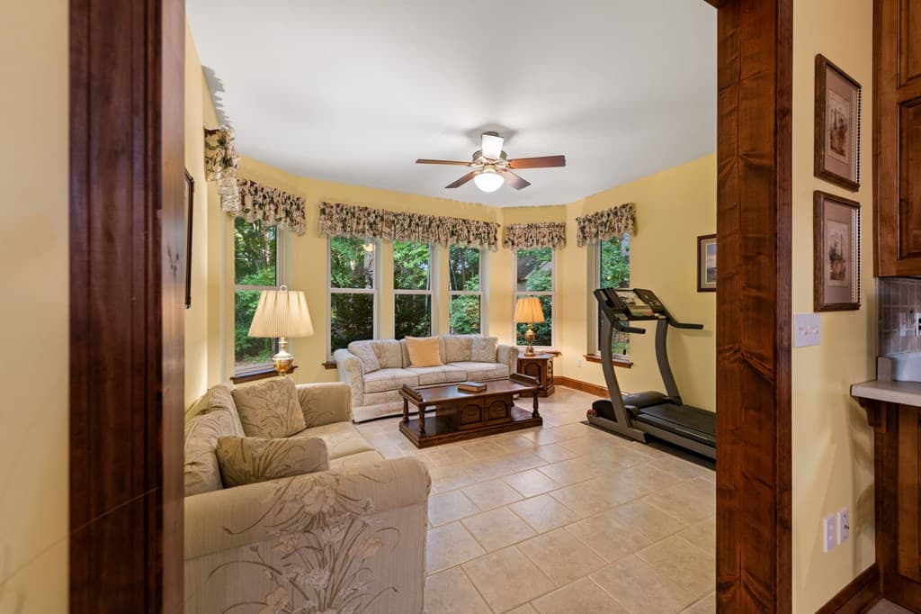541 Davis Road, Blue Ridge GA 30513 - Photo