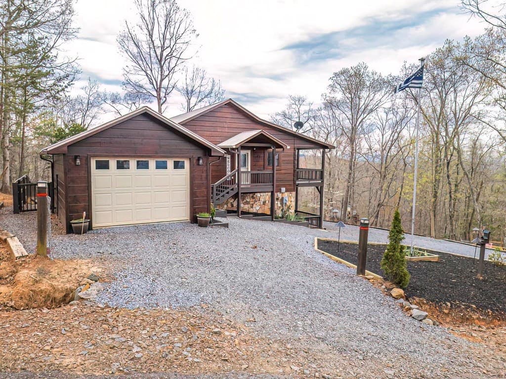 54 Henderson Lane, Mineral Bluff GA 30559 - Photo