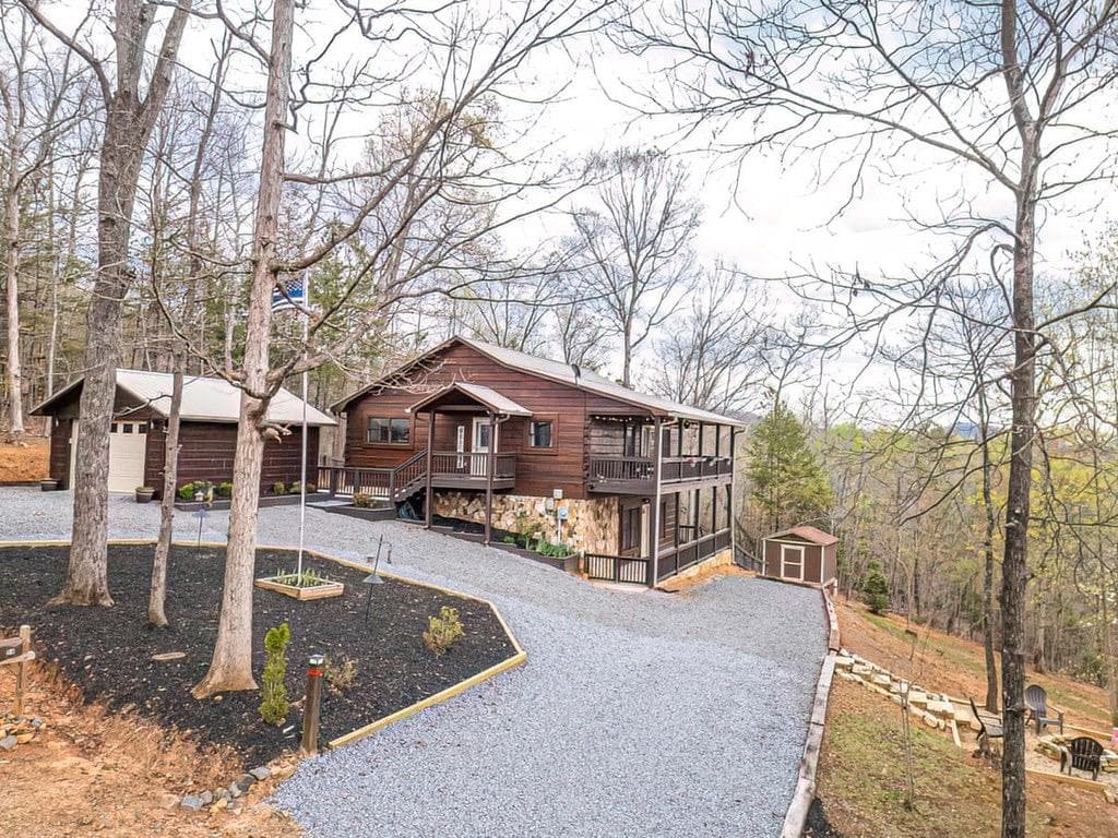 54 Henderson Lane, Mineral Bluff GA 30559 - Primary photo