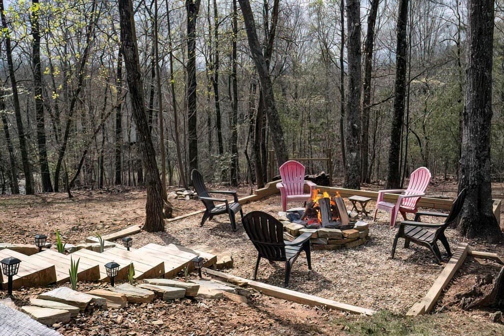 54 Henderson Lane, Mineral Bluff GA 30559 - Photo