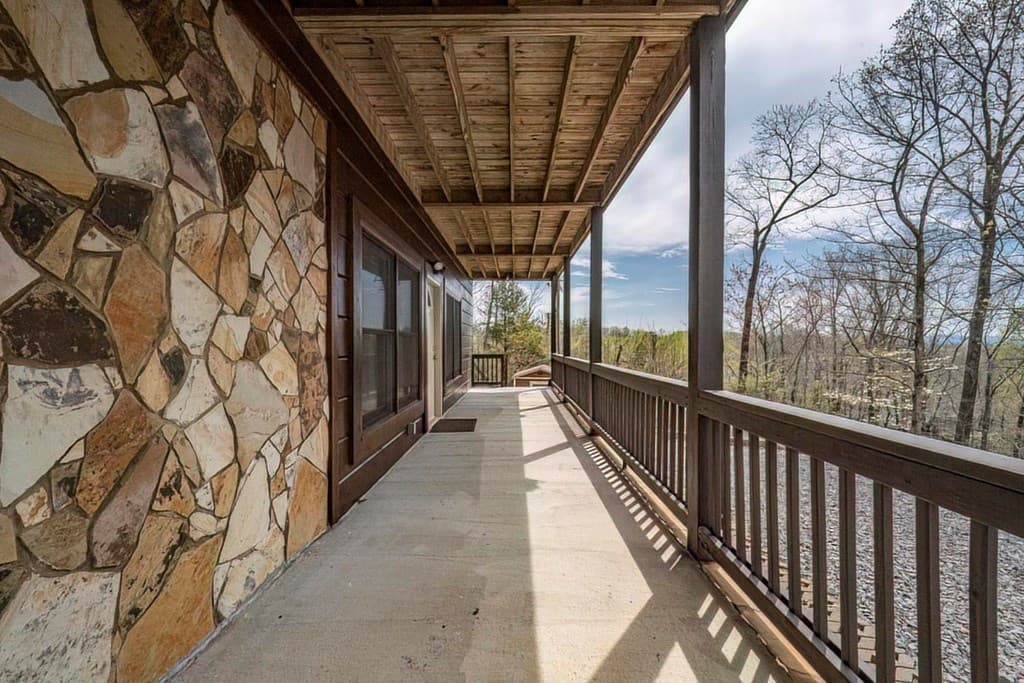 54 Henderson Lane, Mineral Bluff GA 30559 - Photo