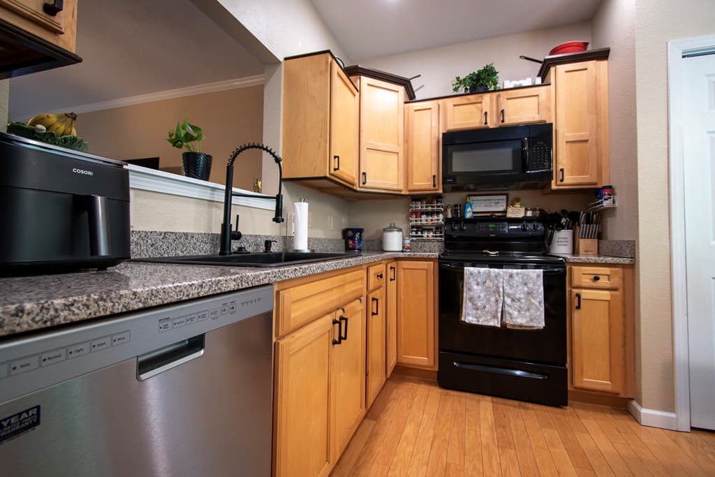 130 Emory Circle Unit 10, Blairsville GA 30512 - Photo