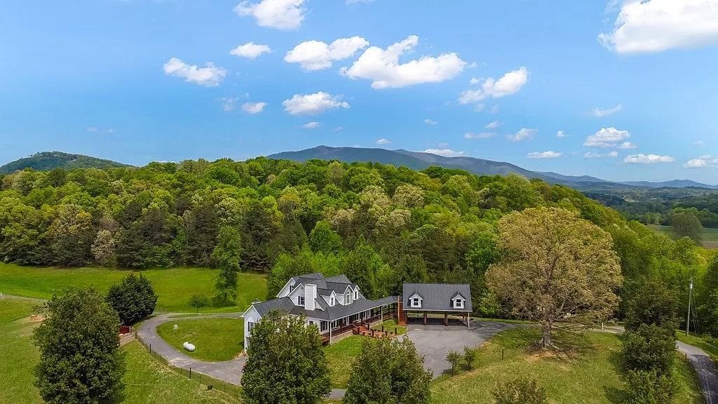 233 Ivy Ridge, Ellijay GA 30536 - Photo