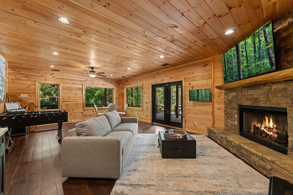 186 Snake Nation Trail, Blue Ridge GA 30513 - Photo
