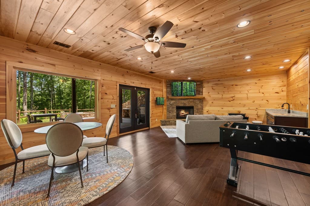 186 Snake Nation Trail, Blue Ridge GA 30513 - Photo