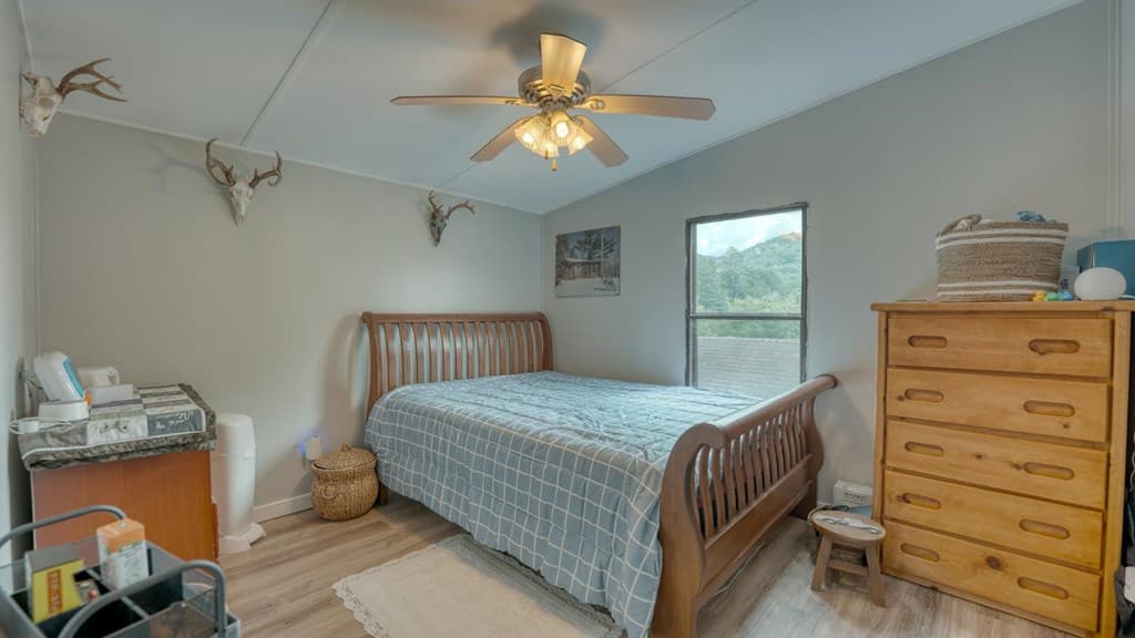 389 Nelson Circle, Blairsville GA 30512 - Photo