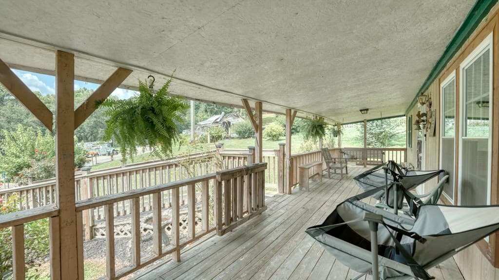 389 Nelson Circle, Blairsville GA 30512 - Photo