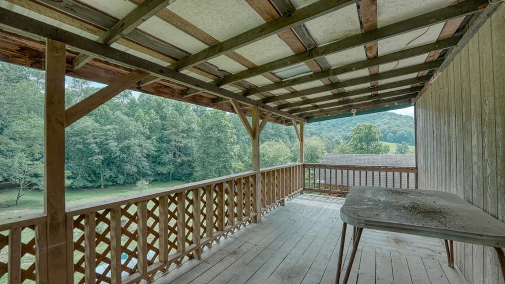 389 Nelson Circle, Blairsville GA 30512 - Photo