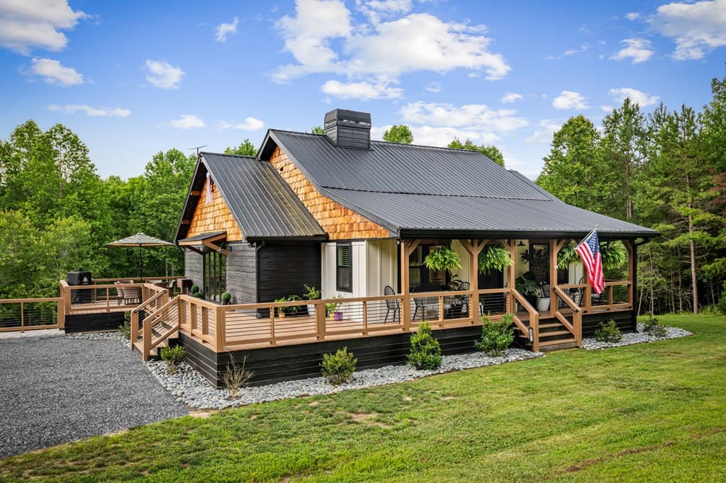 135 Rolling Hills Drive, Morganton GA 30560 - Photo