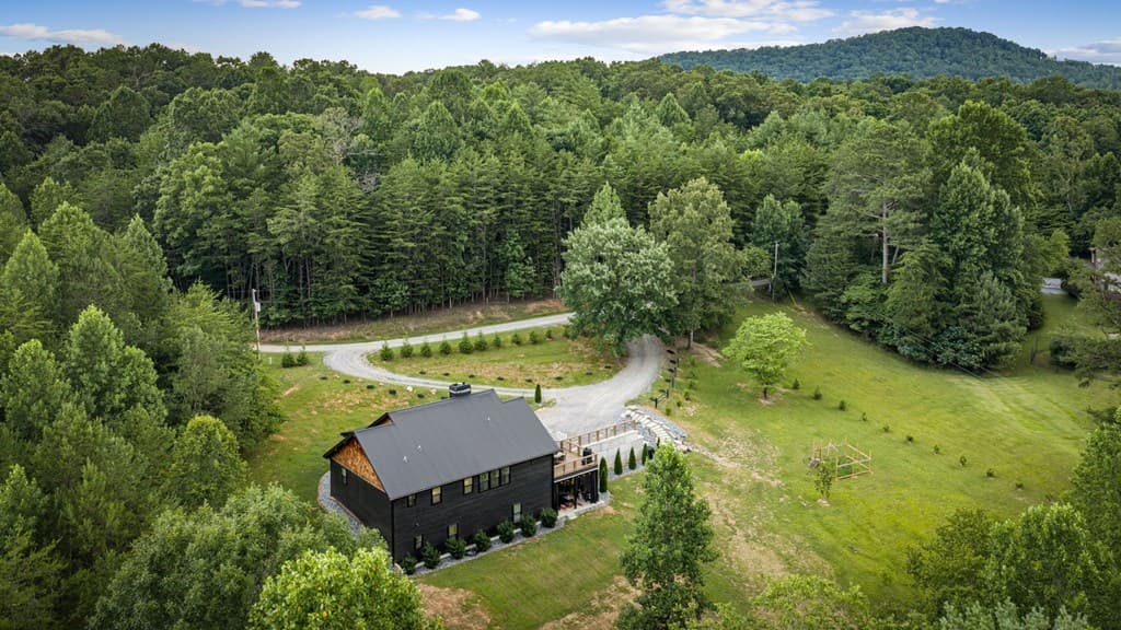 135 Rolling Hills Drive, Morganton GA 30560 - Photo