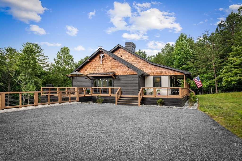 135 Rolling Hills Drive, Morganton GA 30560 - Photo