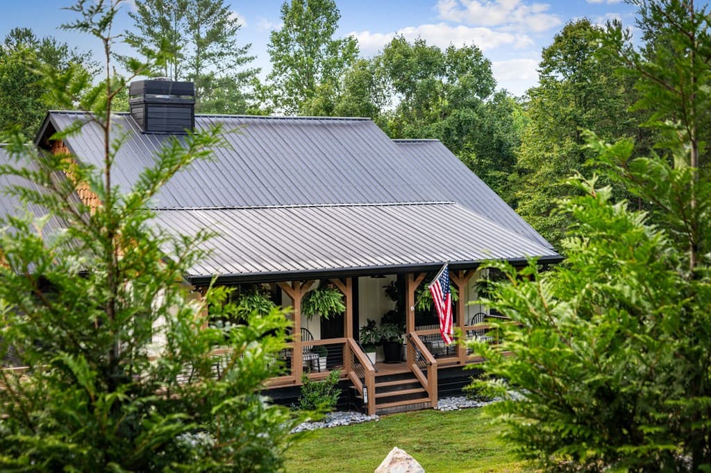 135 Rolling Hills Drive, Morganton GA 30560 - Photo