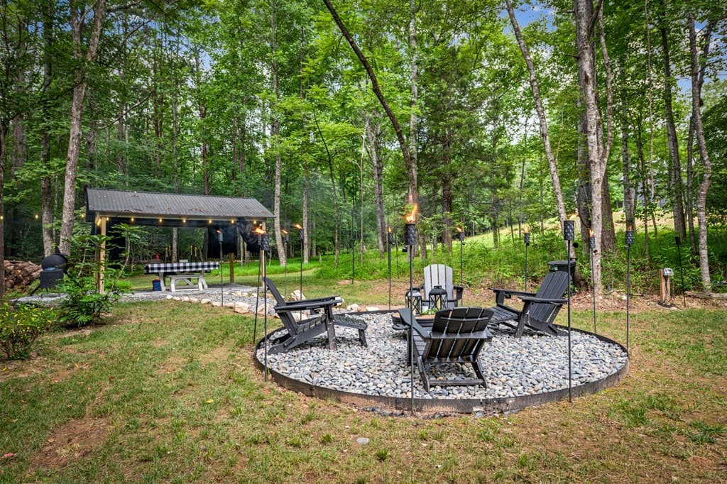 135 Rolling Hills Drive, Morganton GA 30560 - Photo