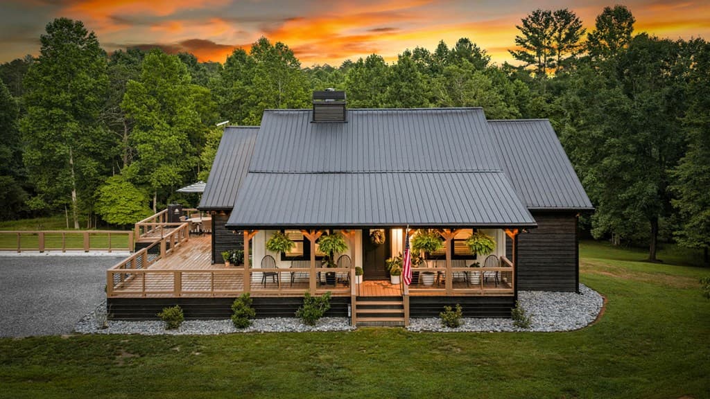 135 Rolling Hills Drive, Morganton GA 30560 - Photo