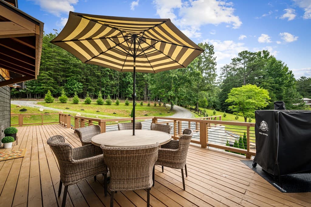 135 Rolling Hills Drive, Morganton GA 30560 - Photo